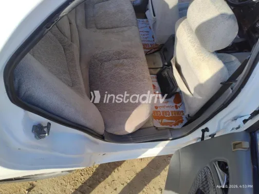 Daewoo Nubira 2 2003 White Used for Sale - 9