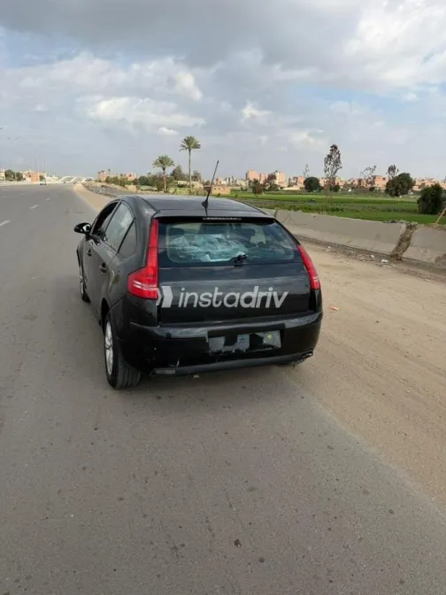 سيتروين C4 2006 أسود مستعملة للبيع - 2