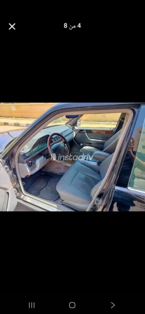 Mercedes E 200 1989 Black Used for Sale - 5