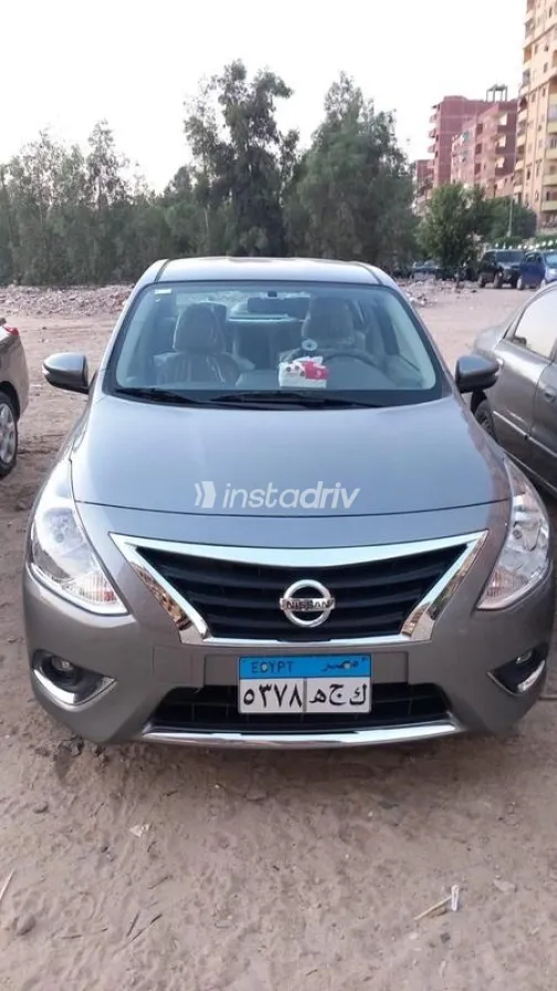 Nissan Sunny 2026 Silver Used for Sale - 1