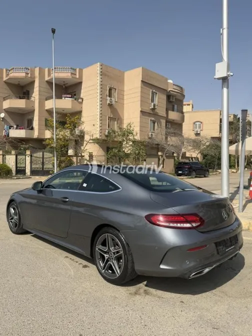Mercedes C 180 2023 Gray Used for Sale - 4