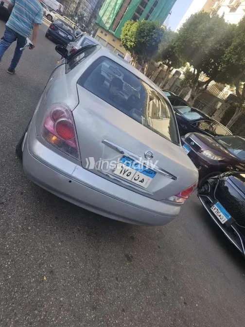 Nissan Sunny 2015 Silver Used for Sale - 4
