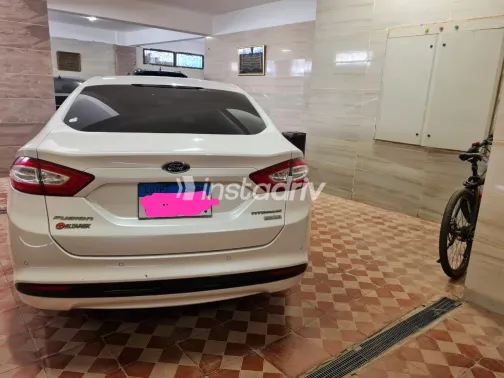 Ford Fusion 2016 White Used for Sale - 5