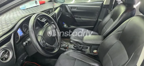 Toyota Corolla 2017 White Used for Sale - 6