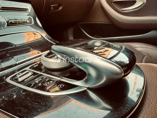 Mercedes E 180 2018 White Used for Sale - 1