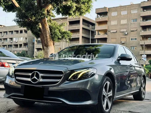Mercedes E 180 2018 White Used for Sale - 6
