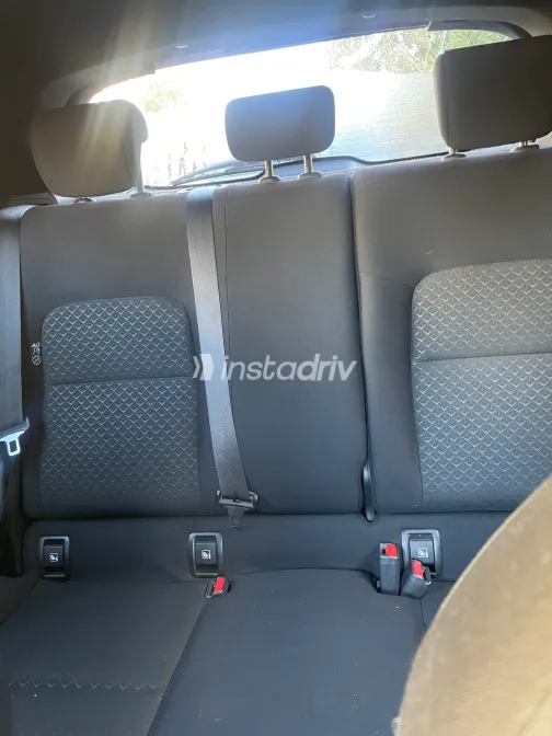Nissan Juke 2021 White Used for Sale - 1