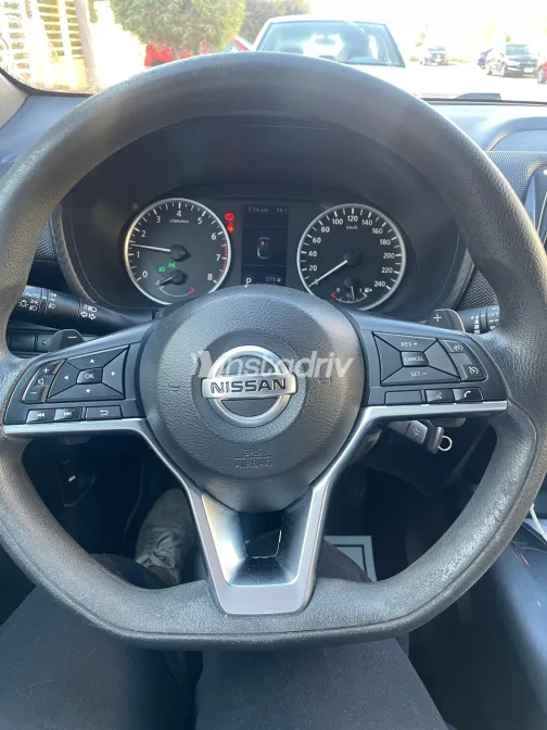 Nissan Juke 2021 White Used for Sale - 6