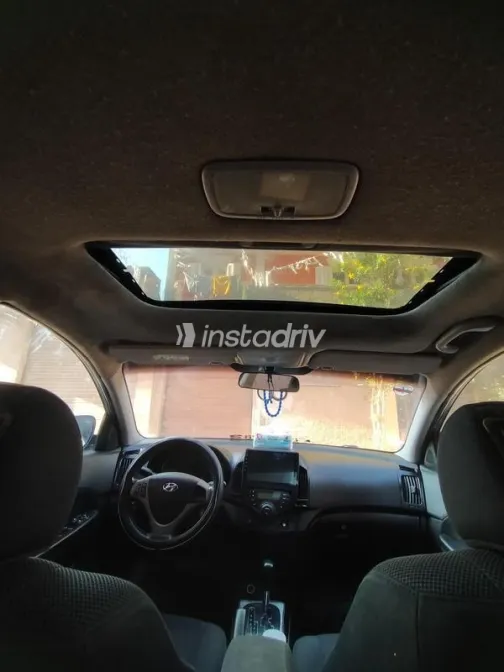 هيونداي I30 2010 رمادي مستعملة للبيع - 3