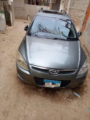 هيونداي I30 2010 رمادي مستعملة للبيع