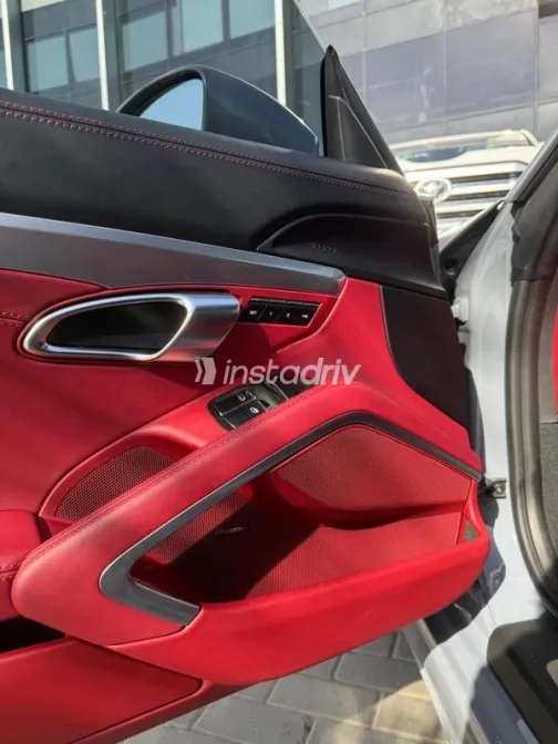 Porsche Boxster 2025 Gray Used for Sale - 6