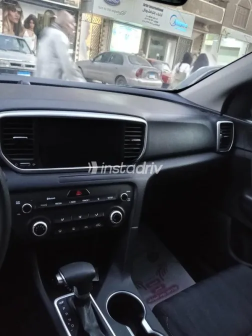 Kia Sportage 2022 Gray Used for Sale - 5