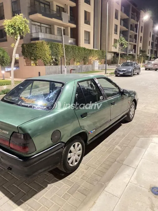 رينو 19 1997 أخضر مستعملة للبيع - 3