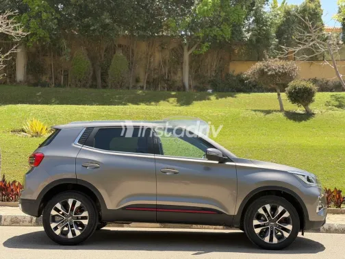 شيرى تيجو 4 برو 2025 ذهبي مستعملة للبيع - 3