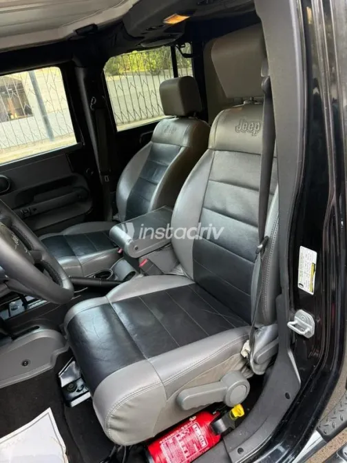 Jeep Wrangler 2010 Black Used for Sale - 8