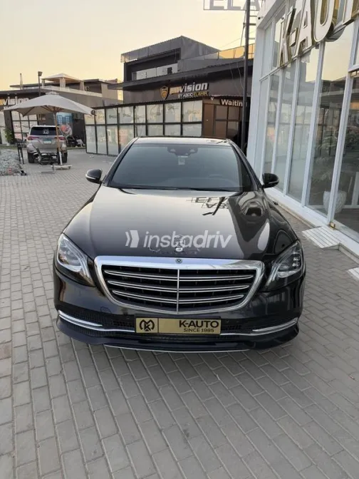 Mercedes S 320 2020 Black Used for Sale - 3