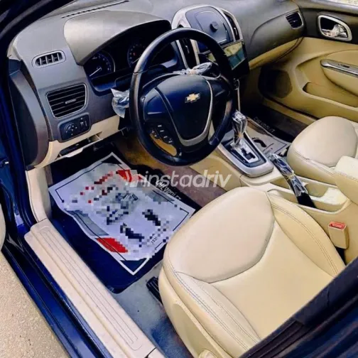 Chevrolet Optra 2023 White Used for Sale - 4
