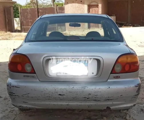 كيا سيفيا 2002 فضي مستعملة للبيع - 2