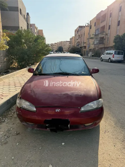 هيونداي إلنترا 1996 أبيض مستعملة للبيع - 6