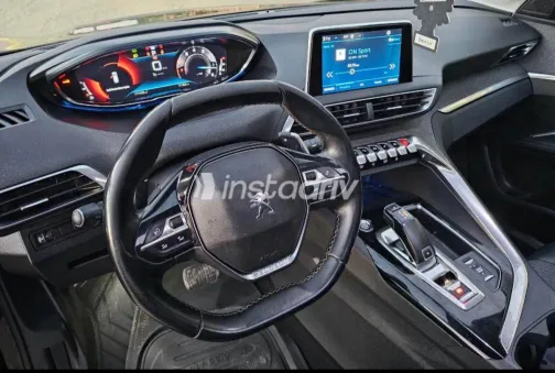بيجو 3008 2021 أبيض مستعملة للبيع - 2