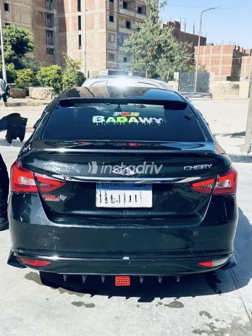 شيرى اريزو 5 2021 أبيض مستعملة للبيع - 1