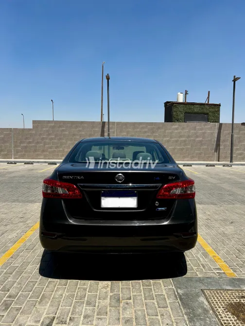 Nissan Sentra 2023 White Used for Sale - 2