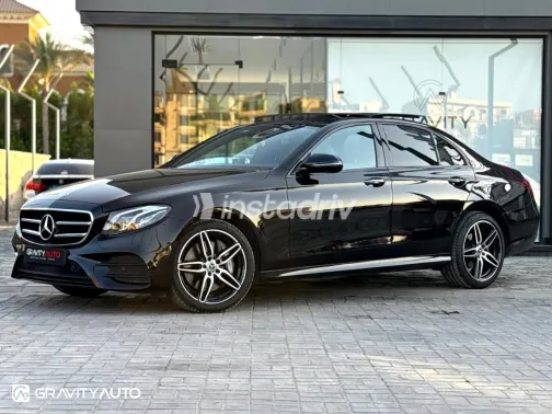 مرسيدس E 300 2020 أبيض مستعملة للبيع - 5