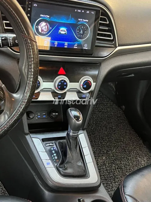 Hyundai Elantra AD 2020 White Used for Sale - 3