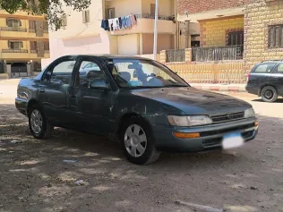 تويوتا كورولا 1996 أخضر مستعملة للبيع