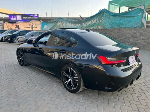 بي ام دبليو 320 2023 أسود مستعملة للبيع - 6