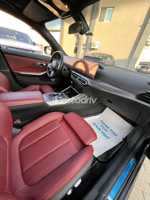 بي ام دبليو 320 2023 أسود مستعملة للبيع - 8