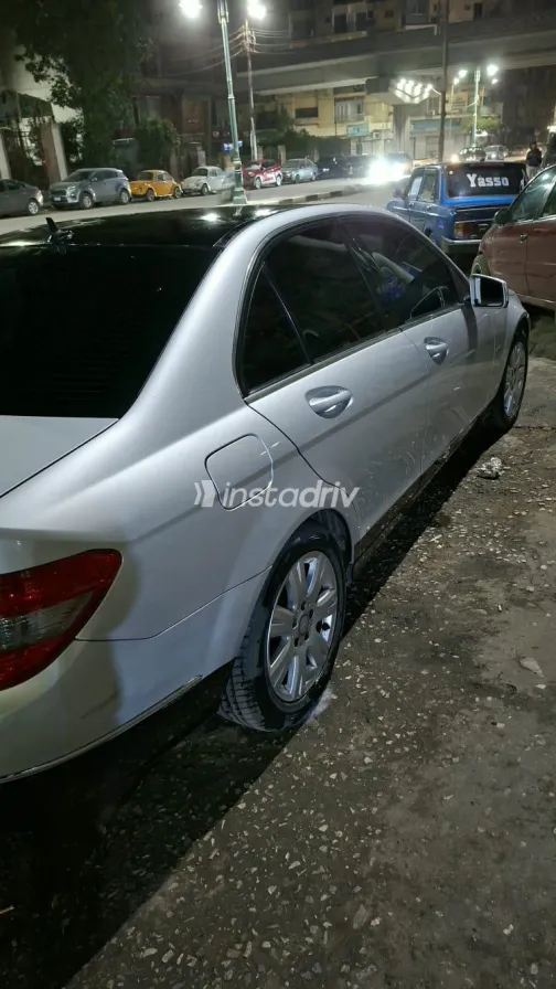 Mercedes C 180 2009 Silver Used for Sale - 4