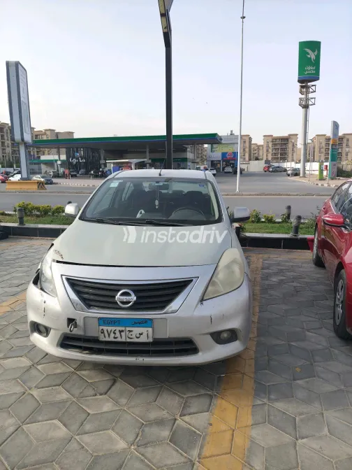 Nissan Sunny 2014 Silver Used for Sale - 2