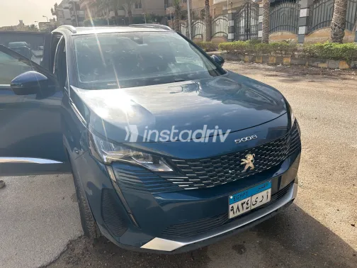 بيجو 5008 2022 أبيض مستعملة للبيع - 3