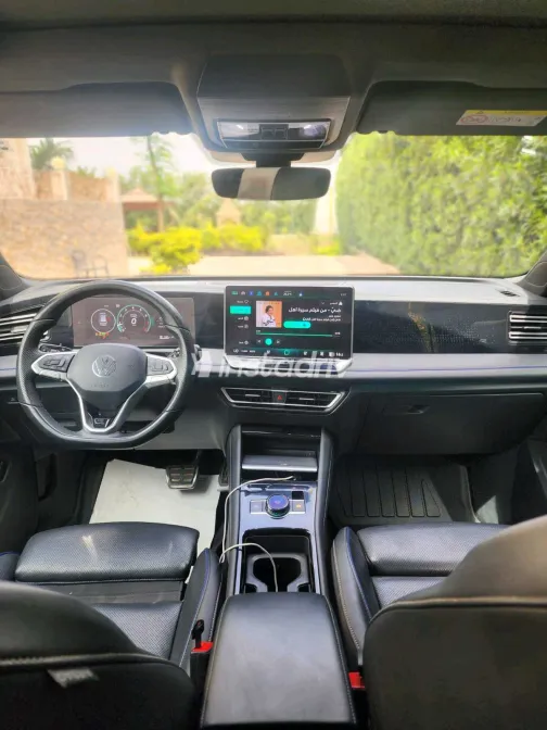 Volkswagen Tiguan 2024 Gray Used for Sale - 1