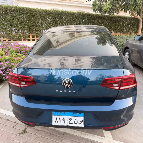 Volkswagen Passat 2022 Blue Used for Sale - 3