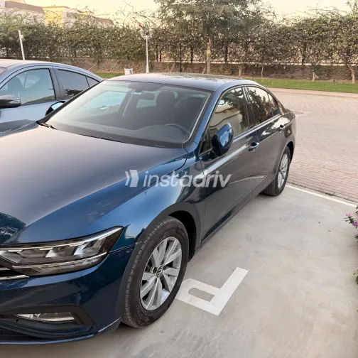 Volkswagen Passat 2022 Blue Used for Sale - 4