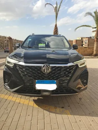 ام جى ار اكس 5 بلس 2025 أسود مستعملة للبيع