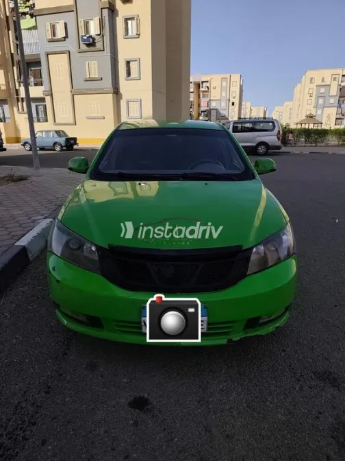 Geely Emgrand 7 2015 Green Used for Sale - 1