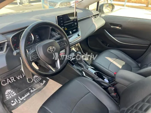 Toyota Corolla 2021 White Used for Sale - 4