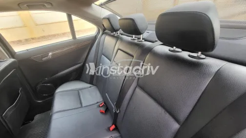 Mercedes C 200 2009 Silver Used for Sale - 9