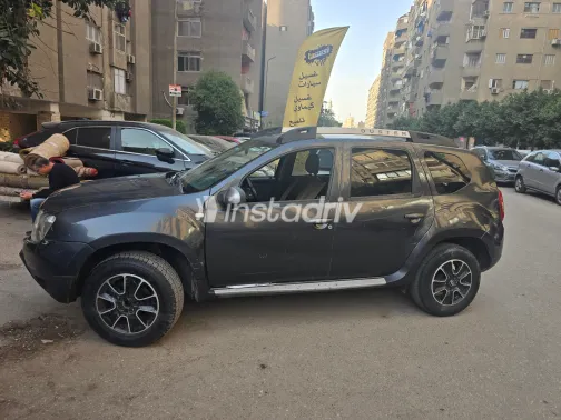 Renault Duster 2018 Gray Used for Sale - 2