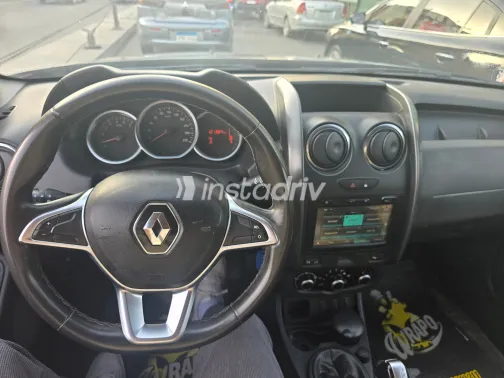 Renault Duster 2018 Gray Used for Sale - 3