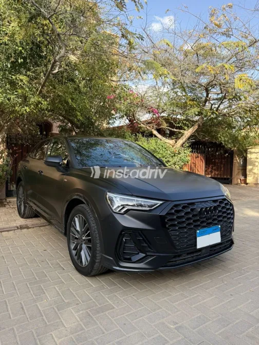 اودي Q3 2025 أسود مستعملة للبيع - 3