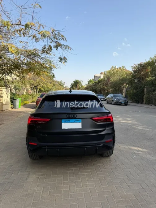 اودي Q3 2025 أسود مستعملة للبيع - 7