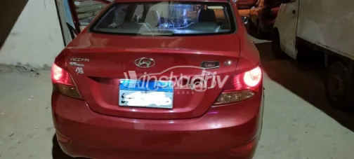 هيونداي اكسنت RB 2015 أحمر مستعملة للبيع - 4