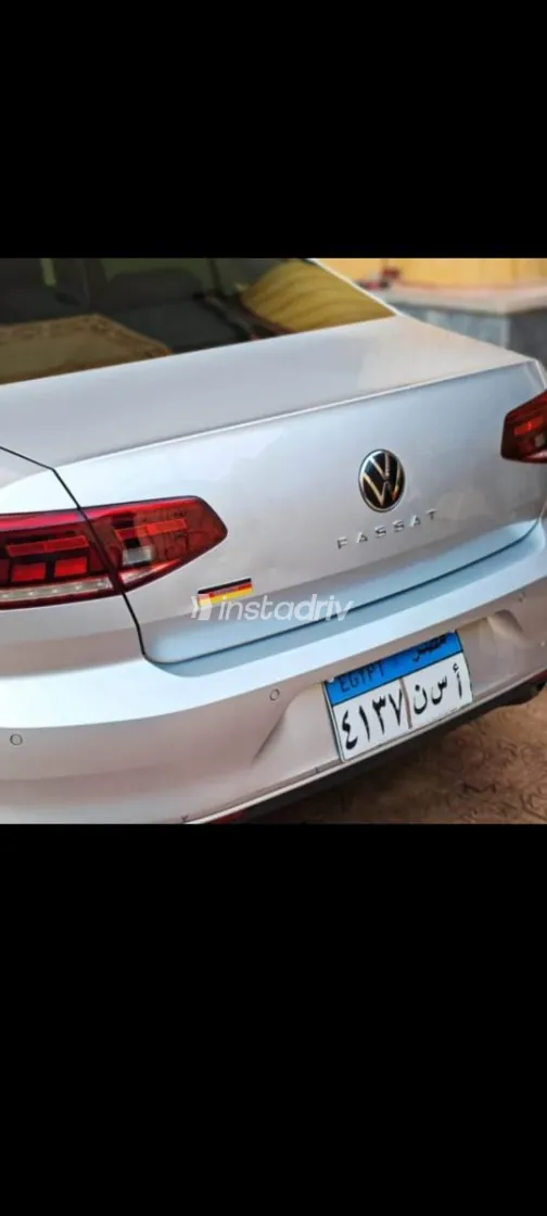 Volkswagen Passat 2021 Silver Used for Sale - 10
