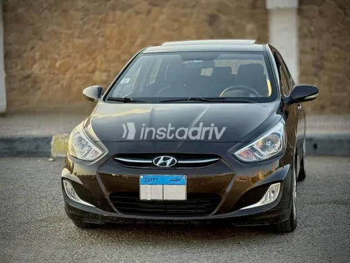 Hyundai Accent 2017 Brown Used for Sale - 3