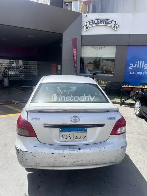 Toyota Yaris 2008 White Used for Sale - 10
