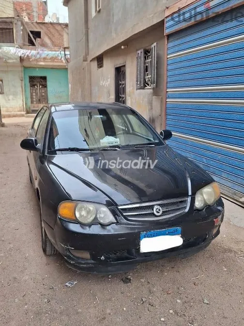 كيا سبكترا 2000 أسود مستعملة للبيع - 1